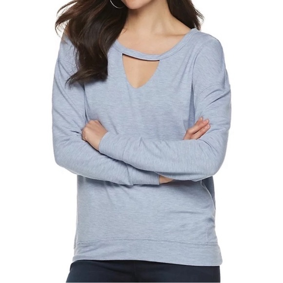 Women’s Juicy Couture Gray Long Sleeve Keyhole Neckline Shirt - Picture 2 of 10